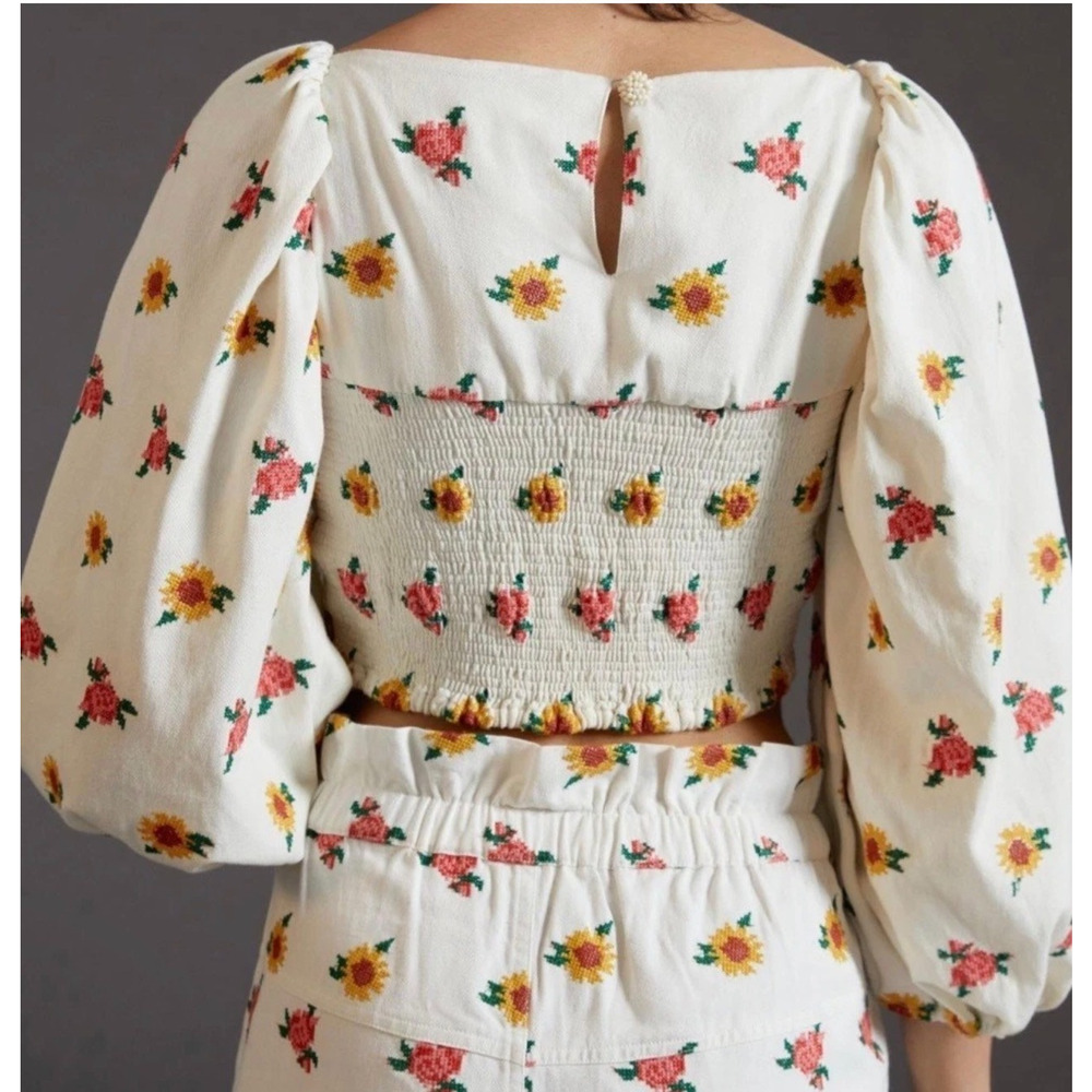 NEW Farm Rio Embroidered Cross Stitch Crop Top Off White Puff Sleeve Size Small - Picture 2 of 14